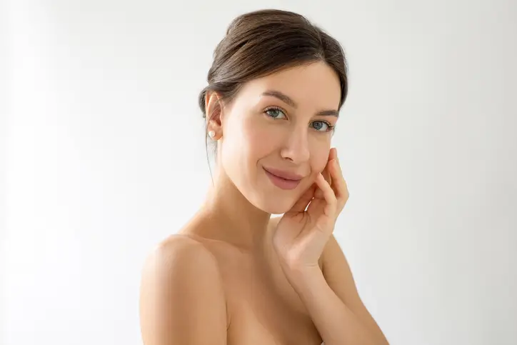 The Guide to Facial Rejuvenation: From Non-Surgical Treatments to Facelifts